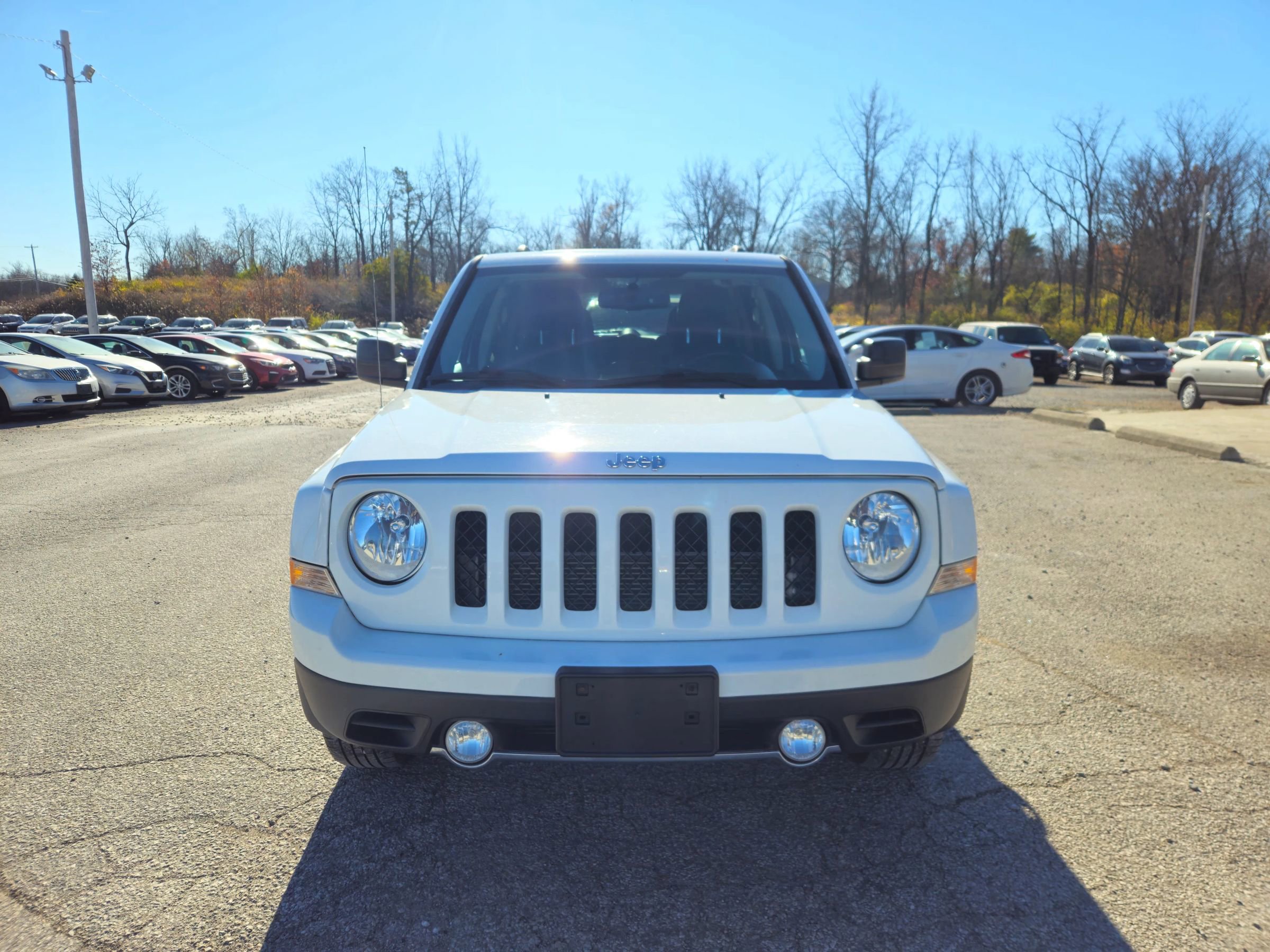 Used 2016 Jeep Patriot High Altitude image 3