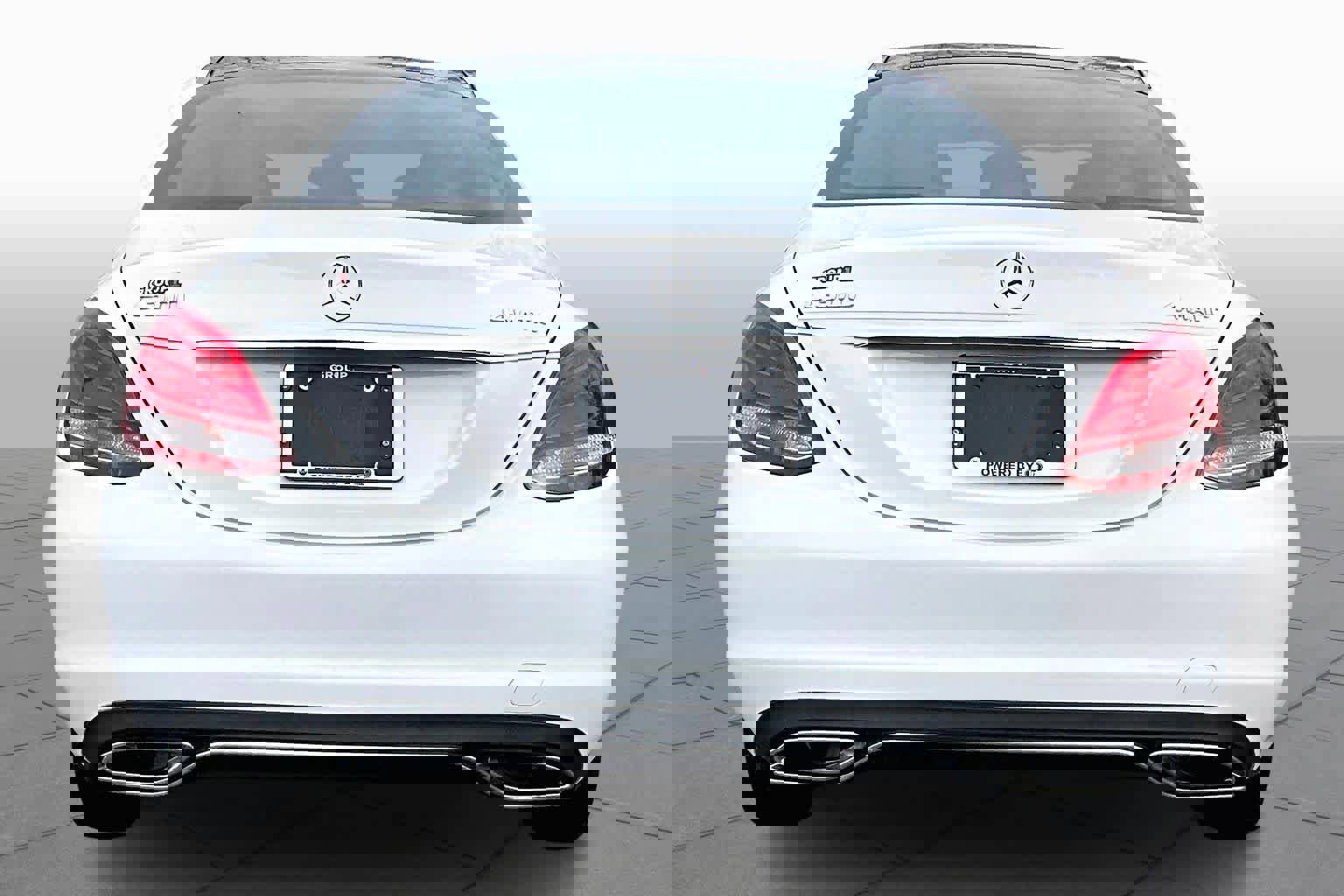 Used 2018 Mercedes-Benz C 300 4MATIC Sedan image 5