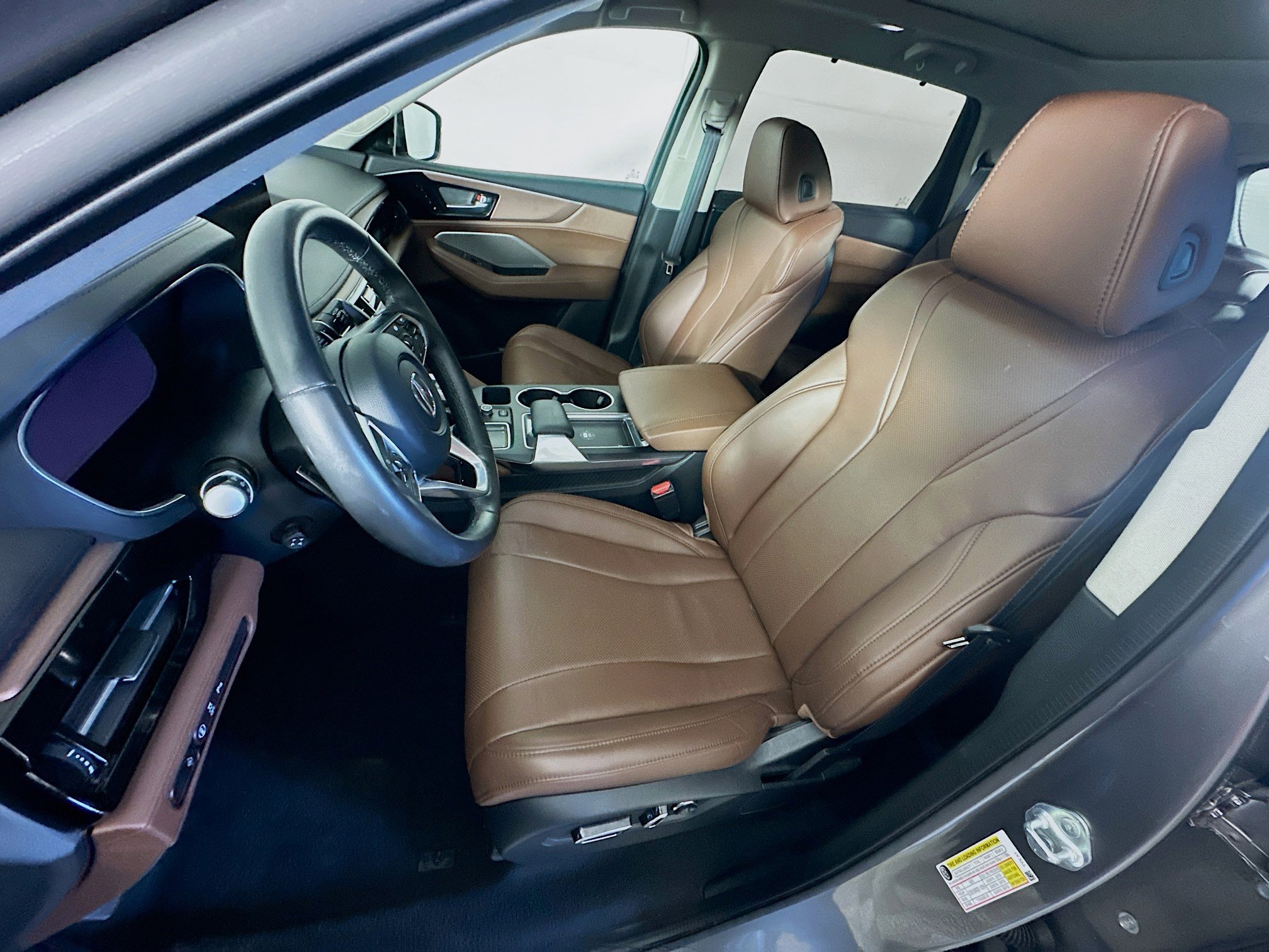 Used 2023 Acura MDX SH-AWD w/ Technology Package image 13