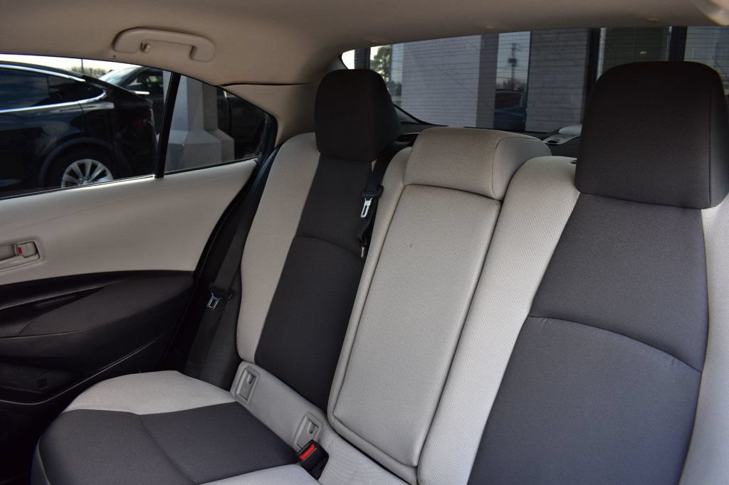 Used 2024 Toyota Corolla LE FWD image 23