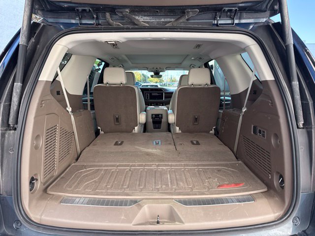 Used 2021 GMC Yukon Denali w/ Denali Premium Package AWD/4WD image 8