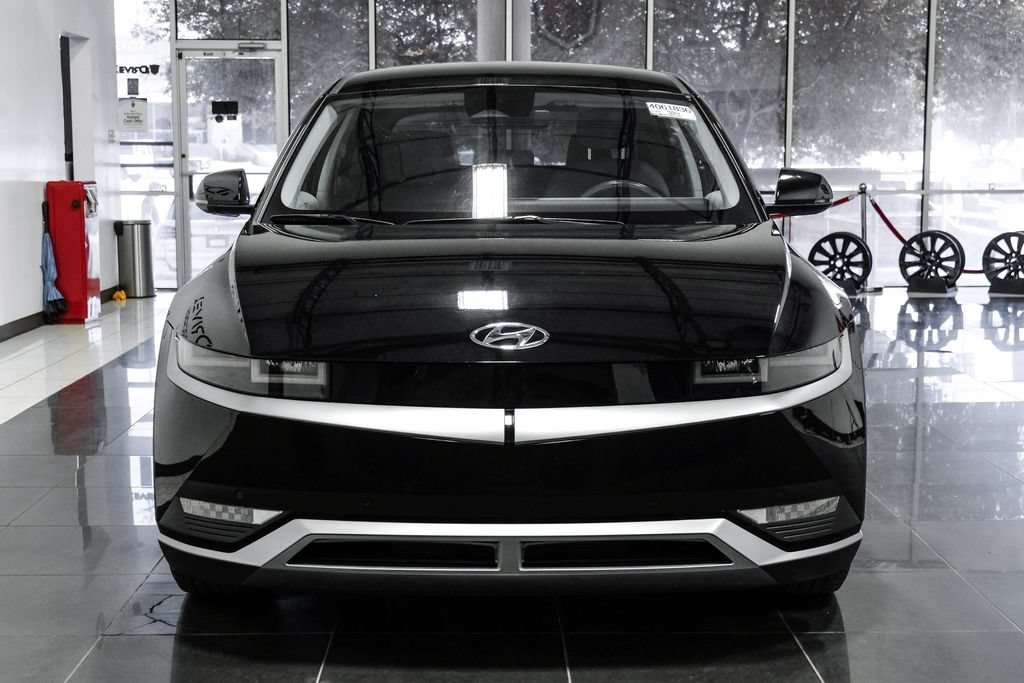 Used 2024 Hyundai Ioniq 5 SEL RWD image 5