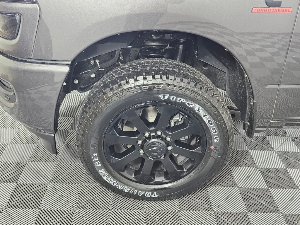 New 2026 RAM 2500 Laramie w/ Night Edition AWD/4WD image 10