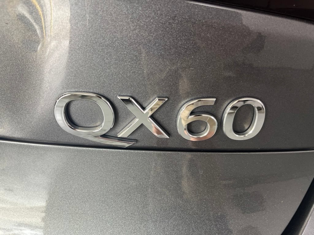 Used 2017 INFINITI QX60 Luxe w/ Premium Package AWD/4WD image 47