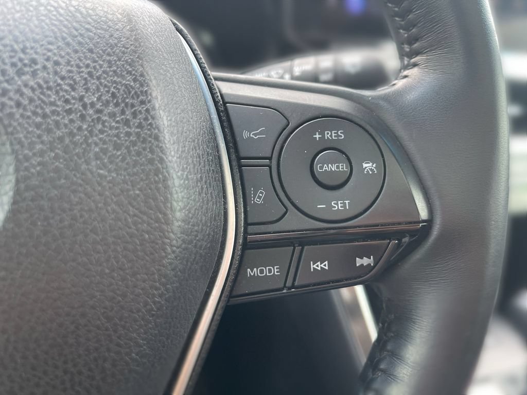 Used 2023 Toyota Venza Limited AWD/4WD image 21