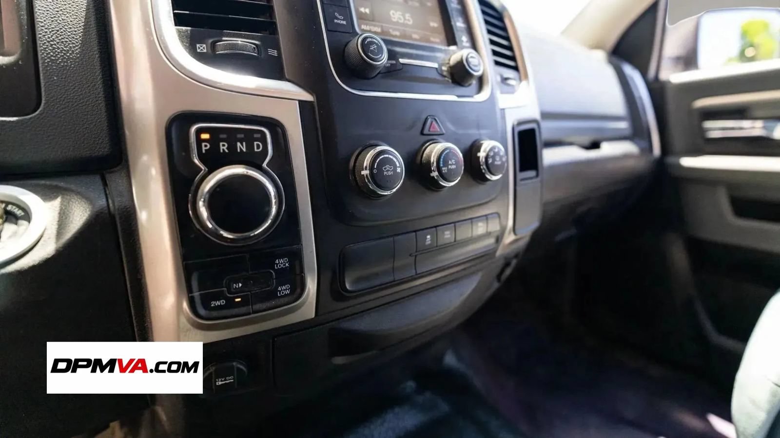 Used 2019 RAM 1500 Classic SLT w/ Protection Group AWD/4WD image 37