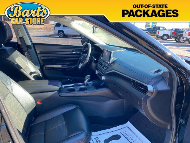 Used 2020 Nissan Altima 2.5 SR w/ Premium Package image 13