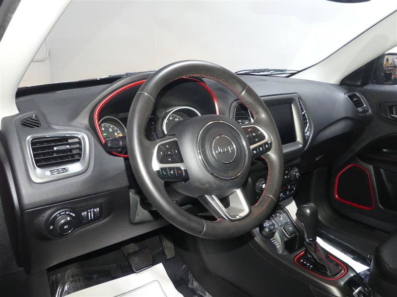 Used 2021 Jeep Compass Trailhawk AWD/4WD image 21