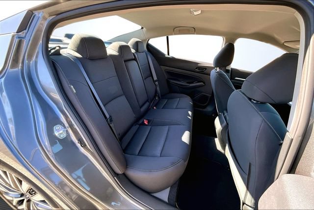 Used 2023 Nissan Altima 2.5 SV FWD image 24