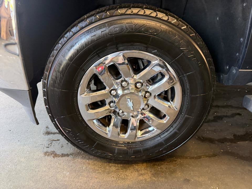 Used 2017 Chevrolet Silverado 3500 LTZ w/ Duramax Plus Package AWD/4WD image 31