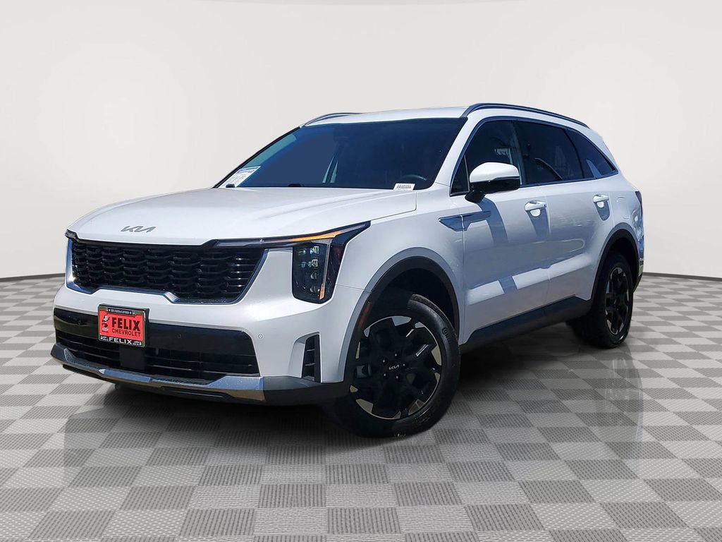 Used 2024 Kia Sorento S AWD/4WD image 2