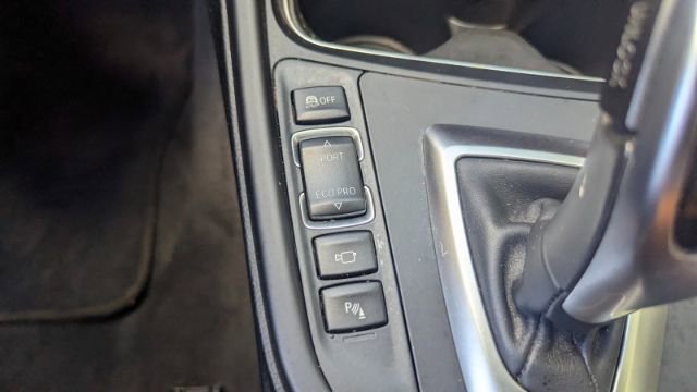 Used 2015 BMW 328d xDrive Wagon image 36