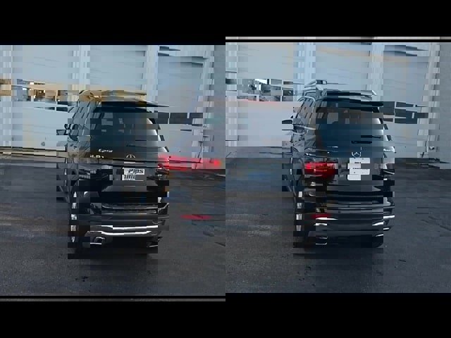 Used 2020 Mercedes-Benz GLB 250 4MATIC image 7