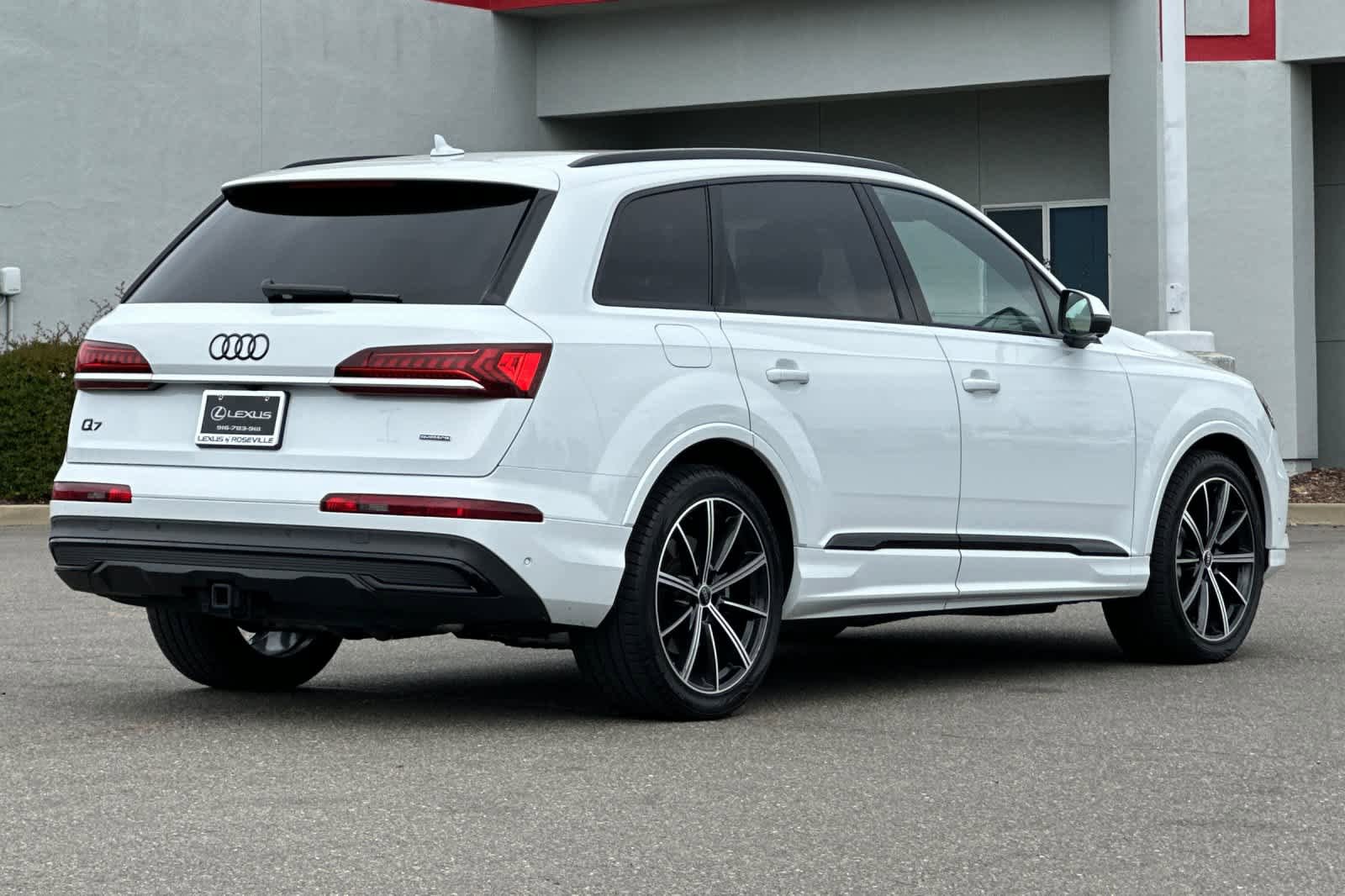 Used 2021 Audi Q7 3.0T Prestige AWD/4WD image 2