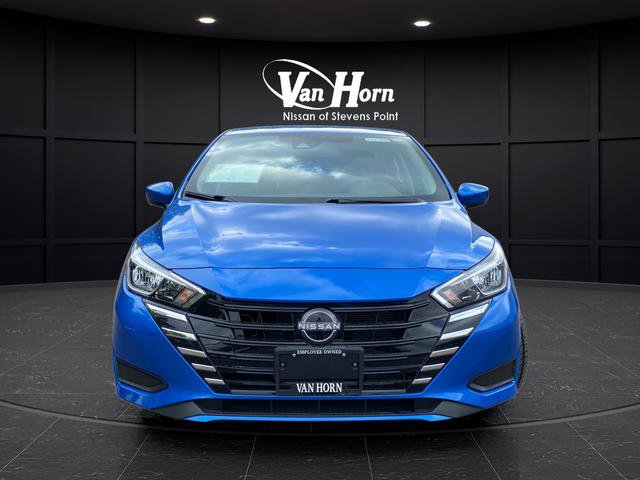 Used 2024 Nissan Versa SV w/ Trunk Package FWD image 2