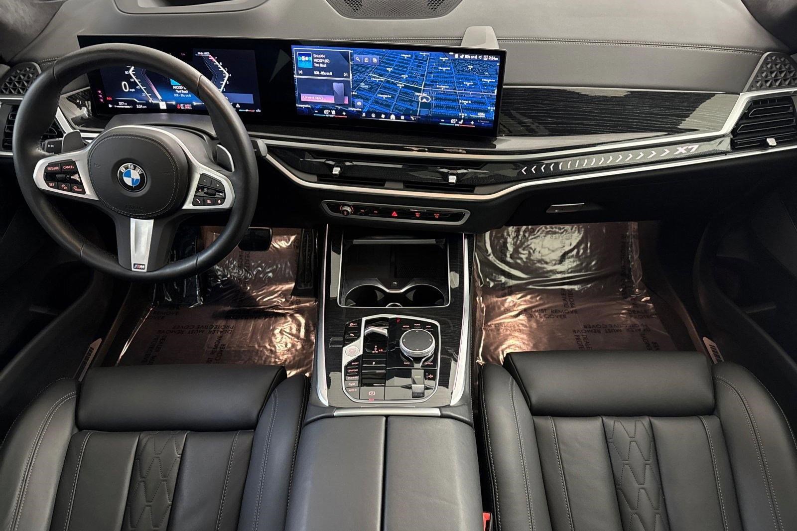 Used 2025 BMW X7 xDrive40i w/ M Sport Package AWD/4WD image 16