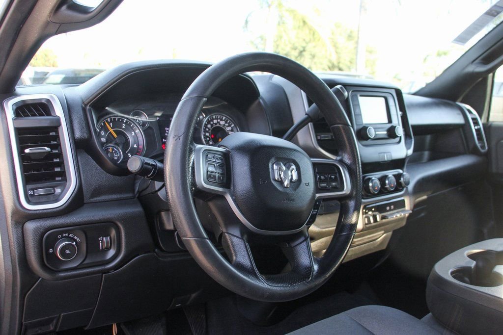 Used 2021 RAM 3500 Big Horn image 15