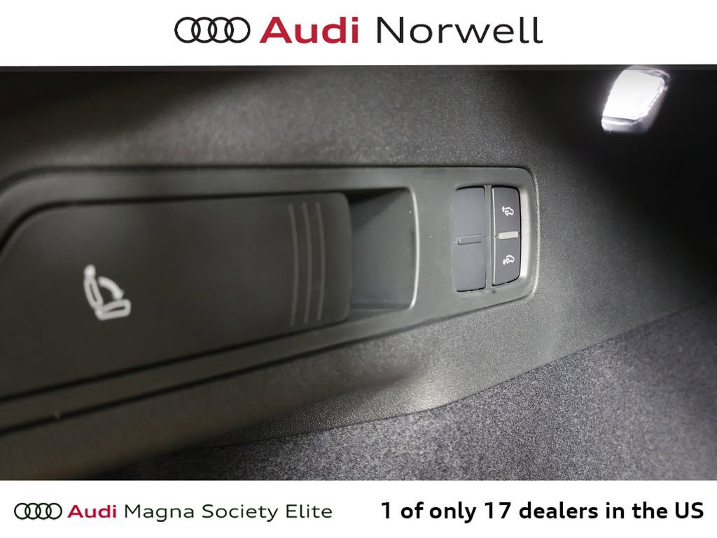New 2027 Audi SQ6 e-tron Prestige AWD/4WD image 22