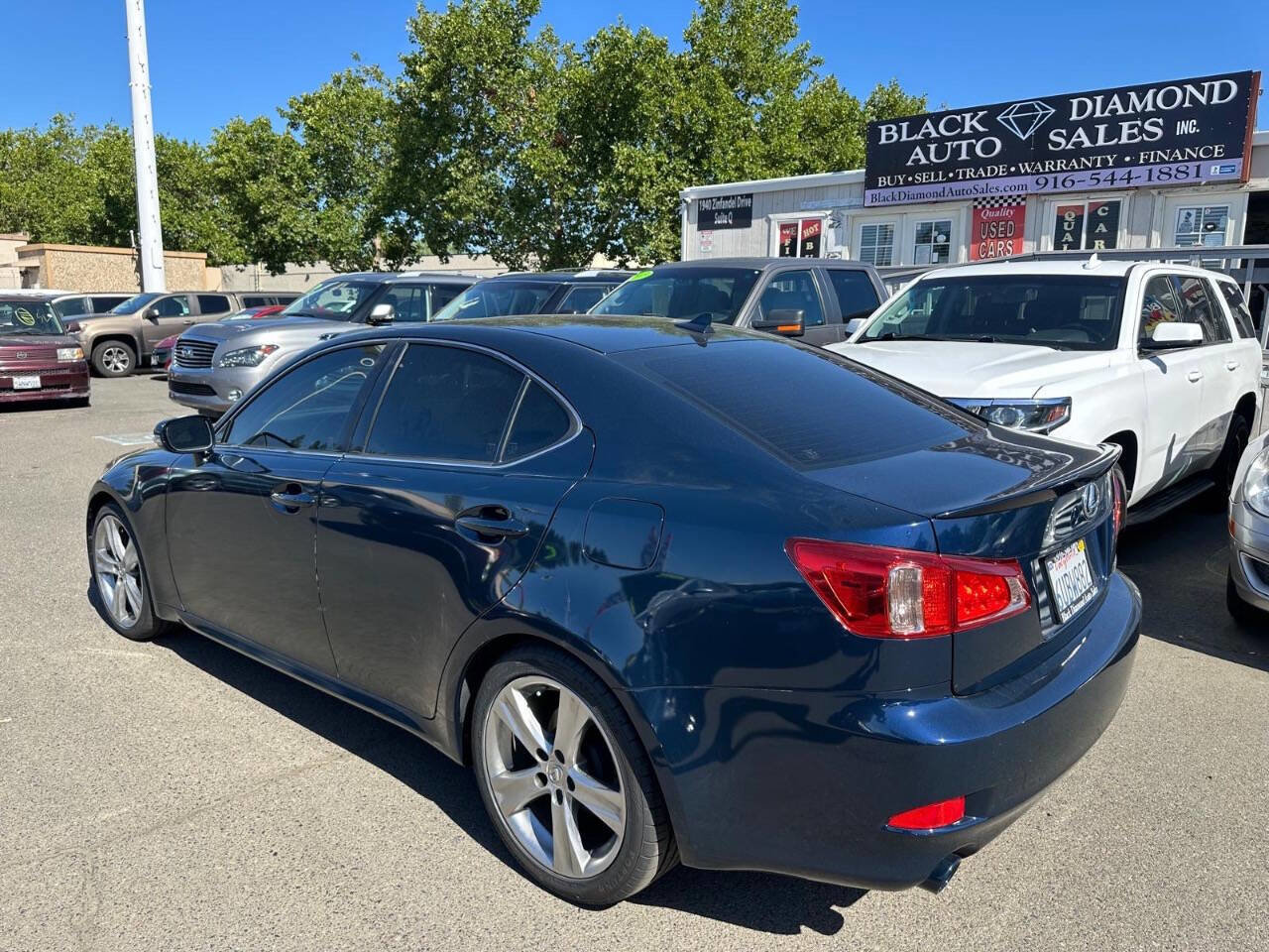 Used 2011 Lexus IS 250 w/ Premium Pkg Value Edition RWD image 8