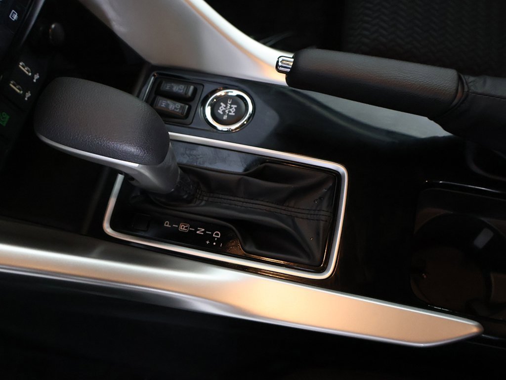 New 2025 Mitsubishi Eclipse Cross LE image 40