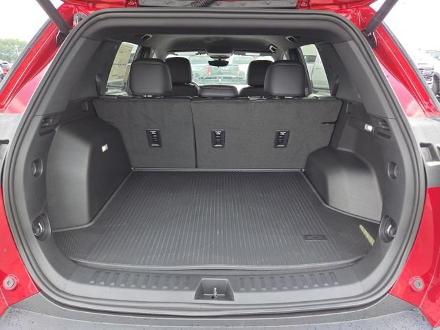 New 2027 Chevrolet Equinox LT w/ Convenience Package II FWD image 18