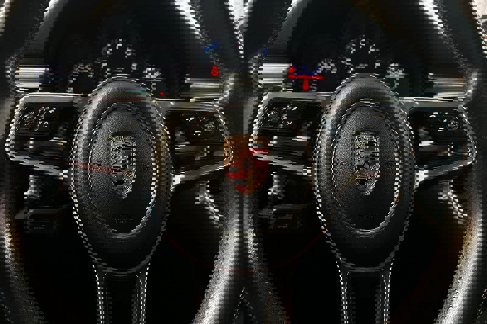 Used 2018 Porsche Macan image 21