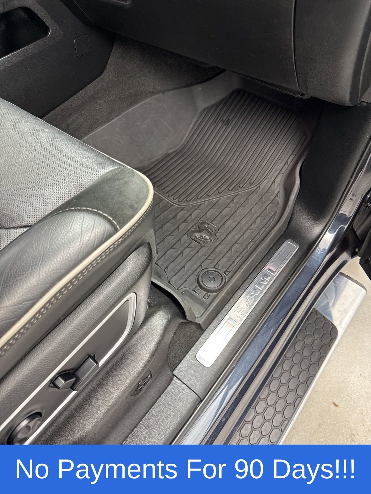 Used 2021 RAM 1500 Laramie w/ Sport Appearance Package image 33