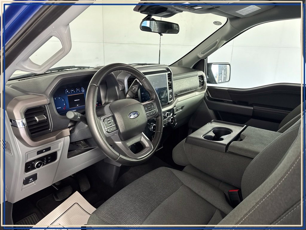 Used 2025 Ford F150 XLT w/ Equipment Group 301A Standard AWD/4WD image 9