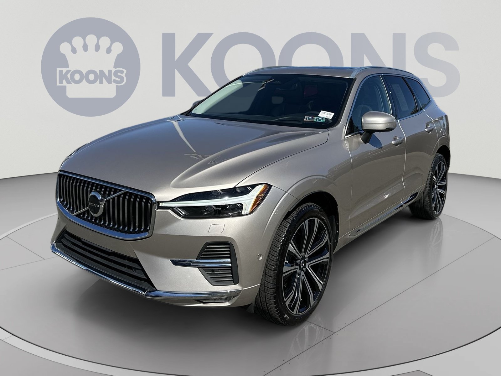 Used 2023 Volvo XC60 B5 Ultimate w/ Climate Package