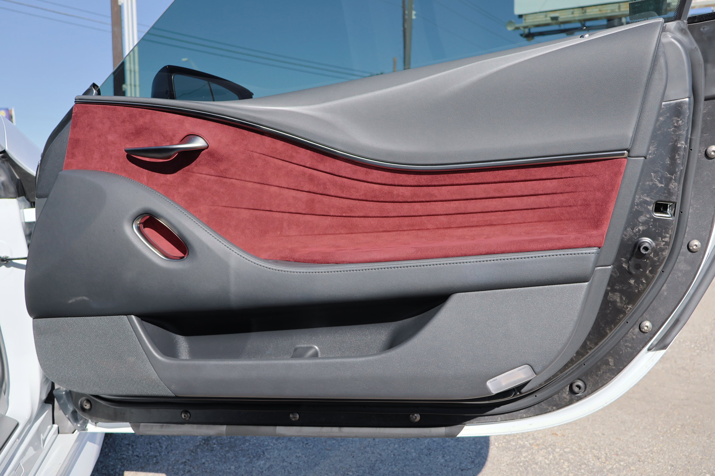 Used 2018 Lexus LC 500 Coupe image 34