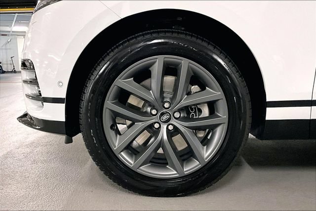 Certified 2026 Land Rover Range Rover Velar Dynamic SE AWD/4WD image 8