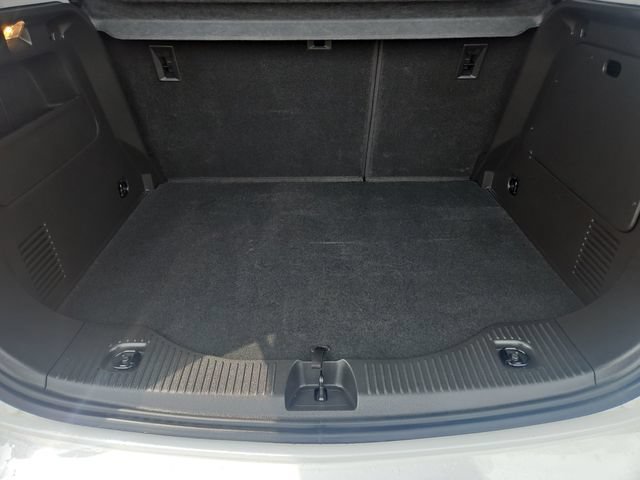 Used 2019 Chevrolet Trax LT w/ LT Convenience Package AWD/4WD image 23