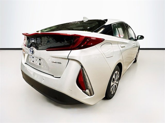 Used 2020 Toyota Prius Prime Limited image 7