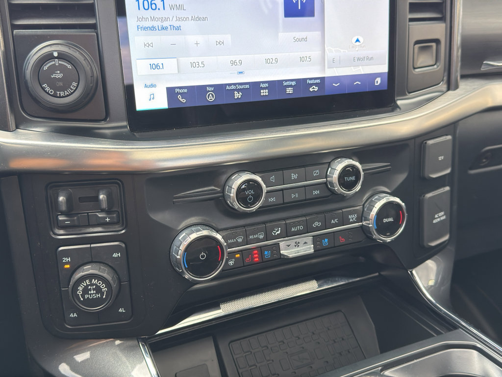 Used 2023 Ford F150 Lariat w/ Equipment Group 502A High image 26