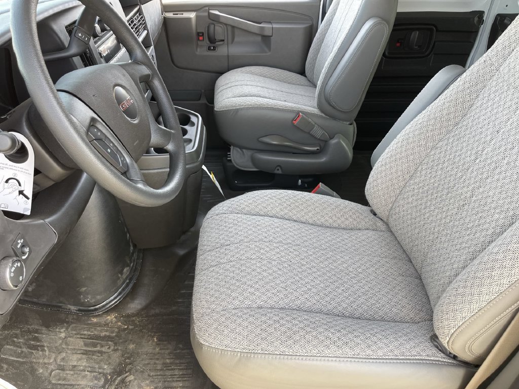 New 2025 GMC Savana 2500 Extended w/ Driver Convenience Package RWD image 19