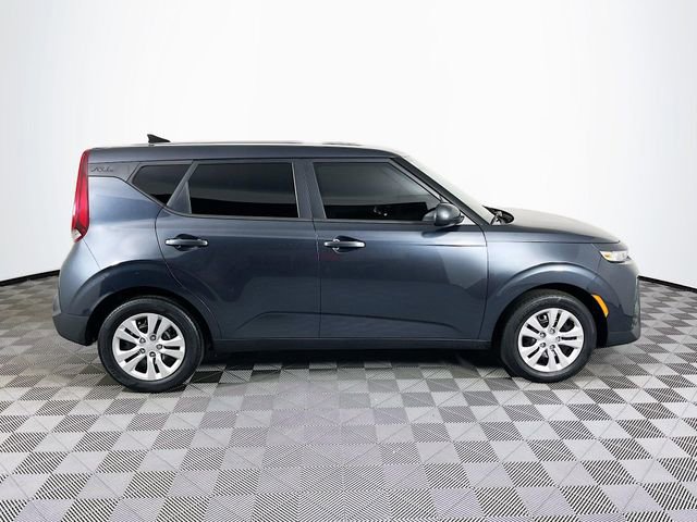 Used 2020 Kia Soul LX image 9