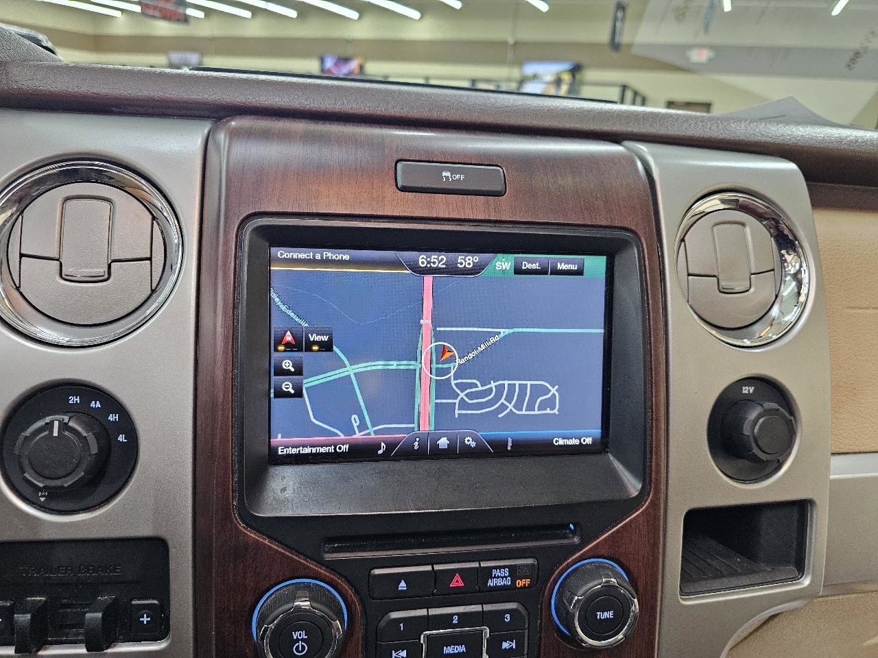 Used 2013 Ford F150 King Ranch w/ King Ranch Luxury Pkg image 31