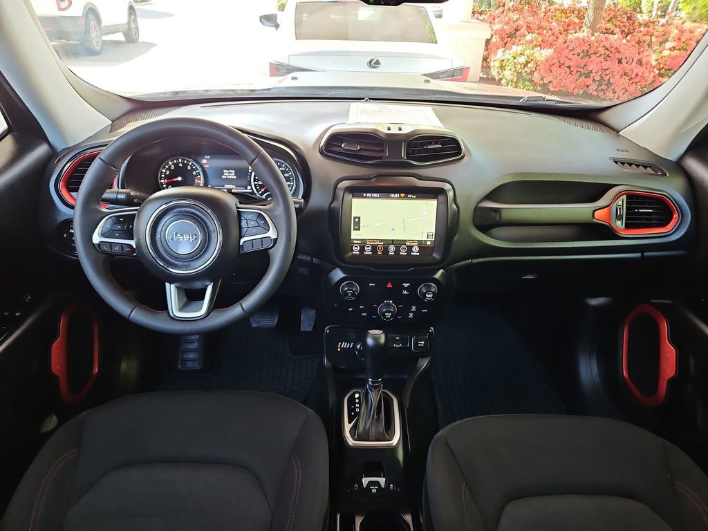Used 2023 Jeep Renegade Trailhawk image 9