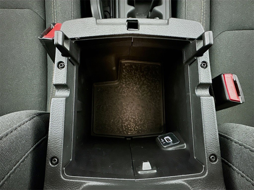 Used 2024 Jeep Wrangler Willys image 21