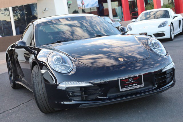 Used 2015 Porsche 911 Carrera 4 AWD/4WD image 2