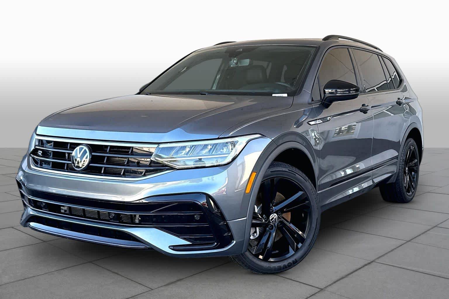 Used 2023 Volkswagen Tiguan SE R-Line