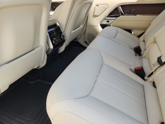 New 2026 Land Rover Range Rover Long Wheelbase SE image 20