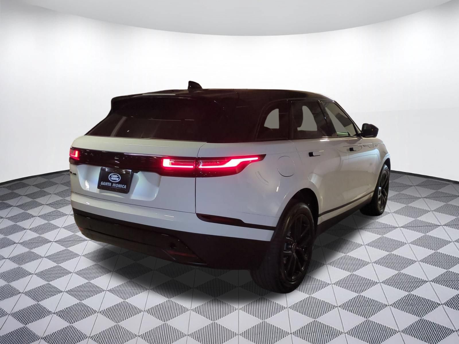 New 2026 Land Rover Range Rover Velar S AWD/4WD image 5