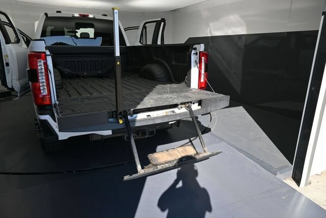 Certified 2025 Ford F350 XL w/ STX Appearance Package AWD/4WD image 37