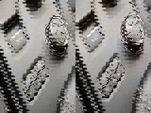 Used 2024 Ford Ranger Lariat w/ Trailer Tow Package image 23