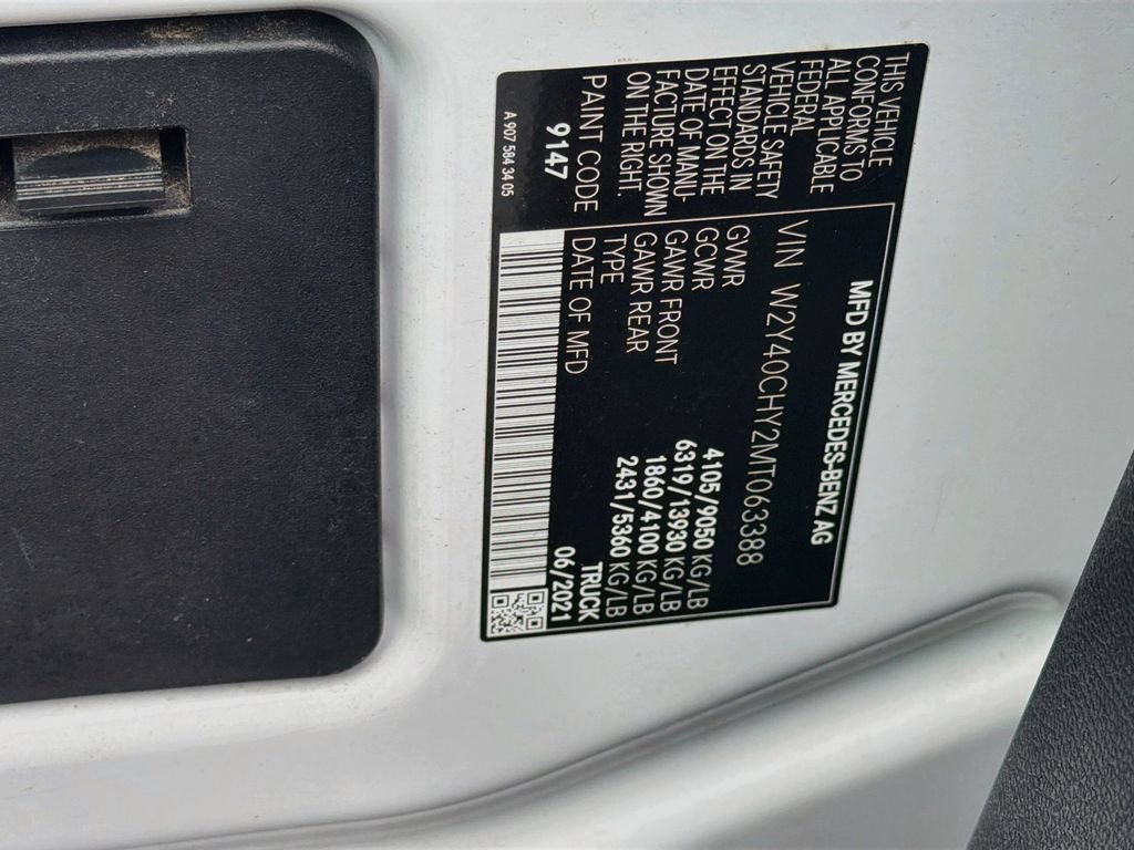 Used 2021 Freightliner Sprinter 2500 RWD image 27