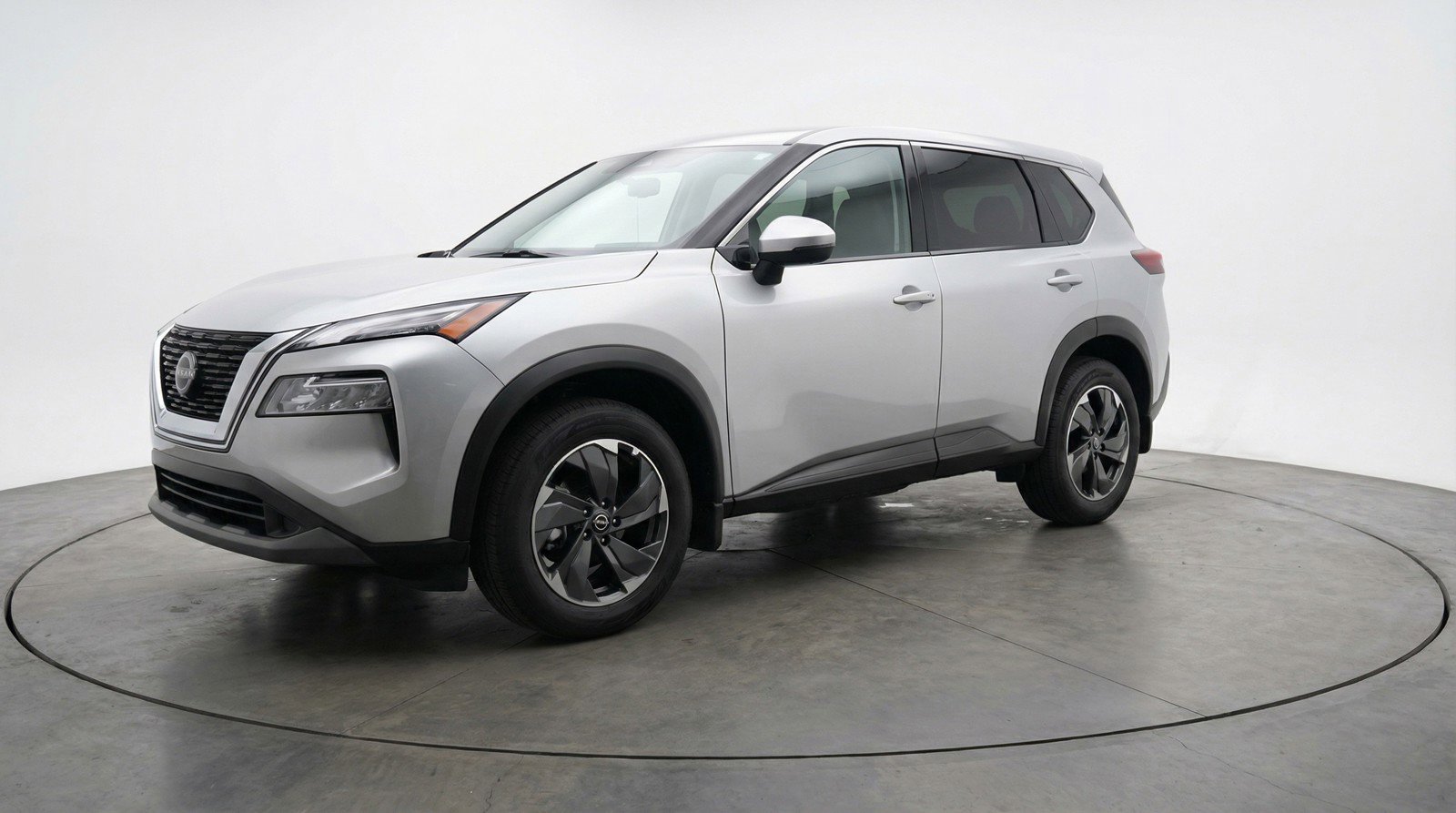Used 2025 Nissan Rogue SV image 3