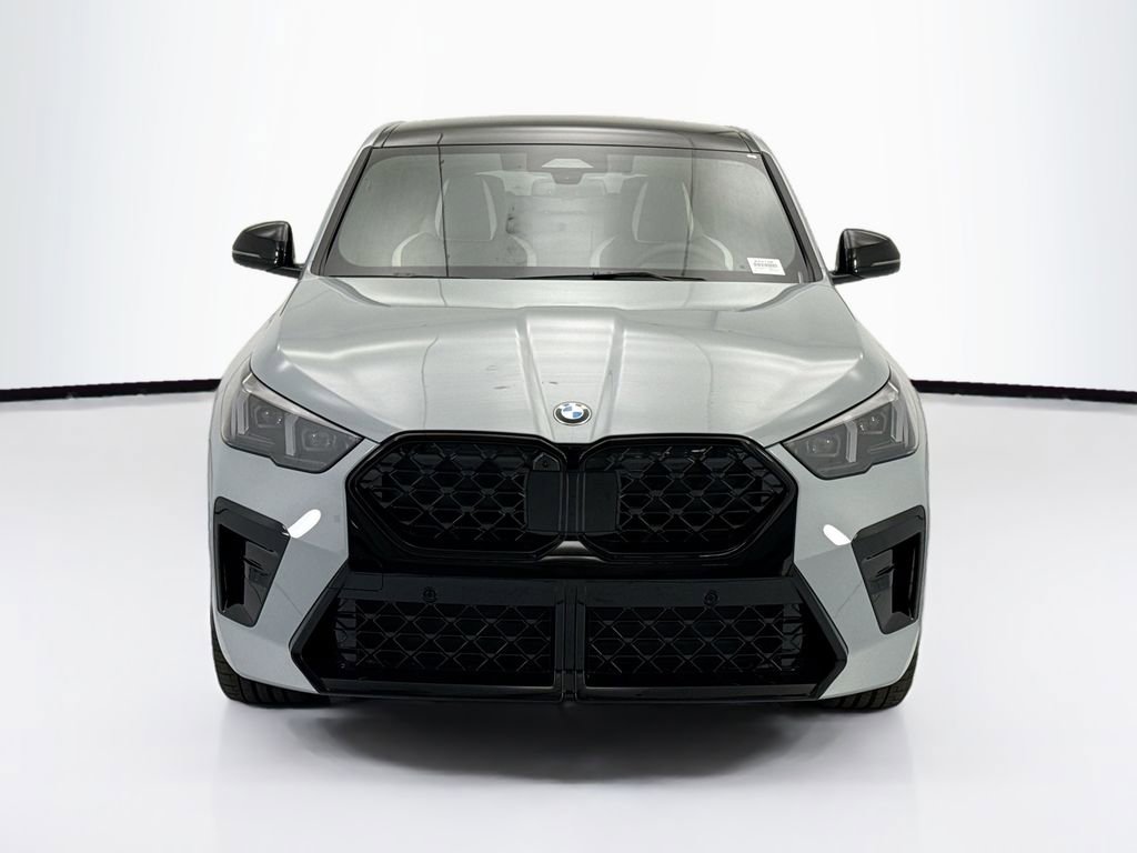 New 2026 BMW X2 xDrive28i w/ Technology Package AWD/4WD image 2