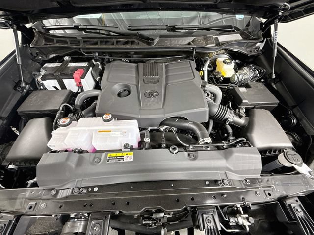 New 2026 Toyota Tundra SR5 w/ TRD Off-Road Package AWD/4WD image 28