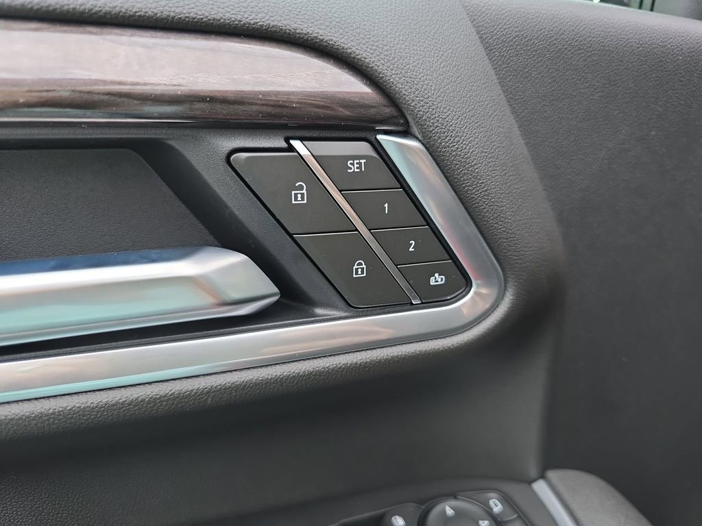 New 2025 Chevrolet Silverado 3500 LTZ w/ LTZ Convenience Package image 29